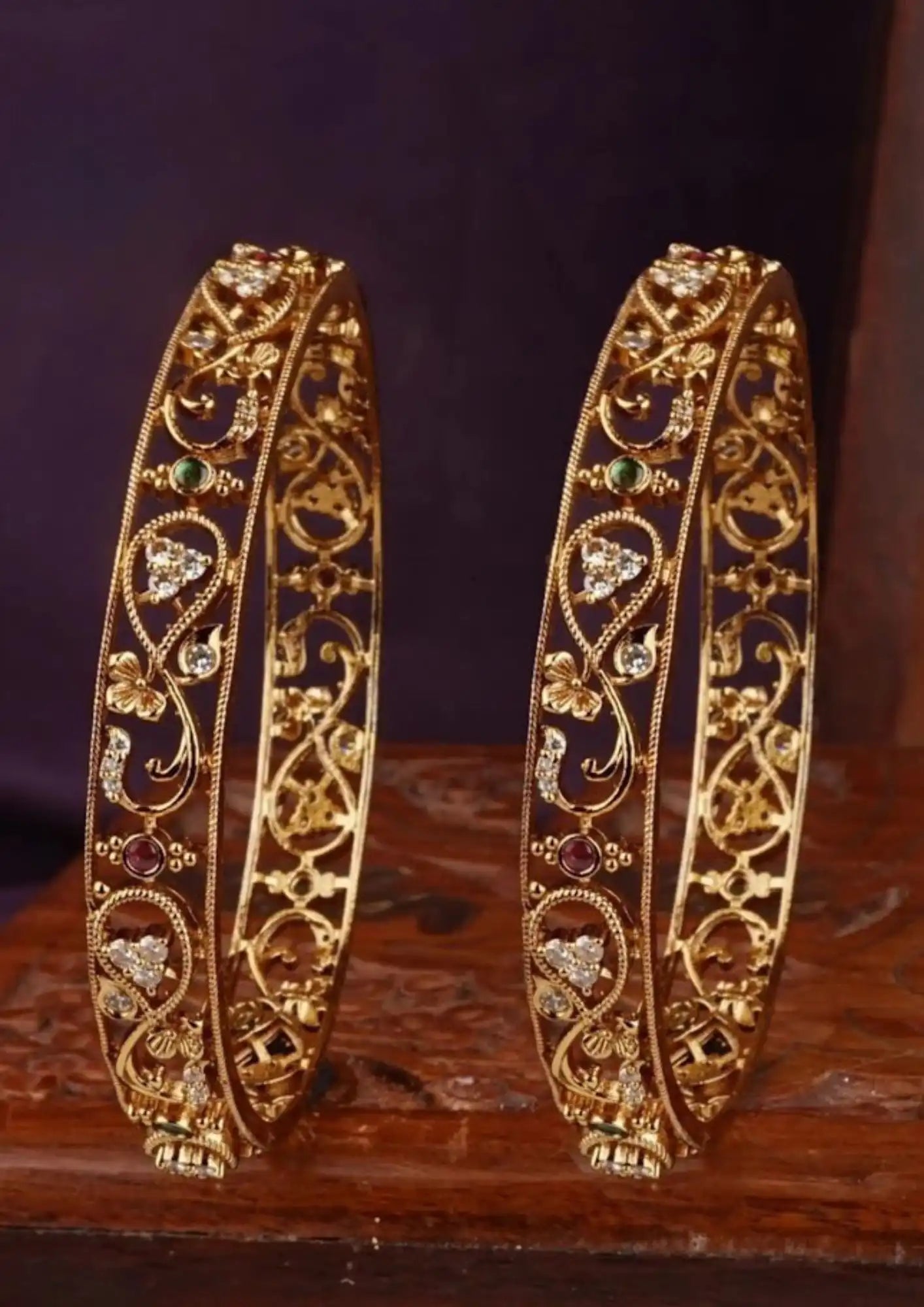 Kundan Bangles Imitation Jewellery Online | Sonaaz India