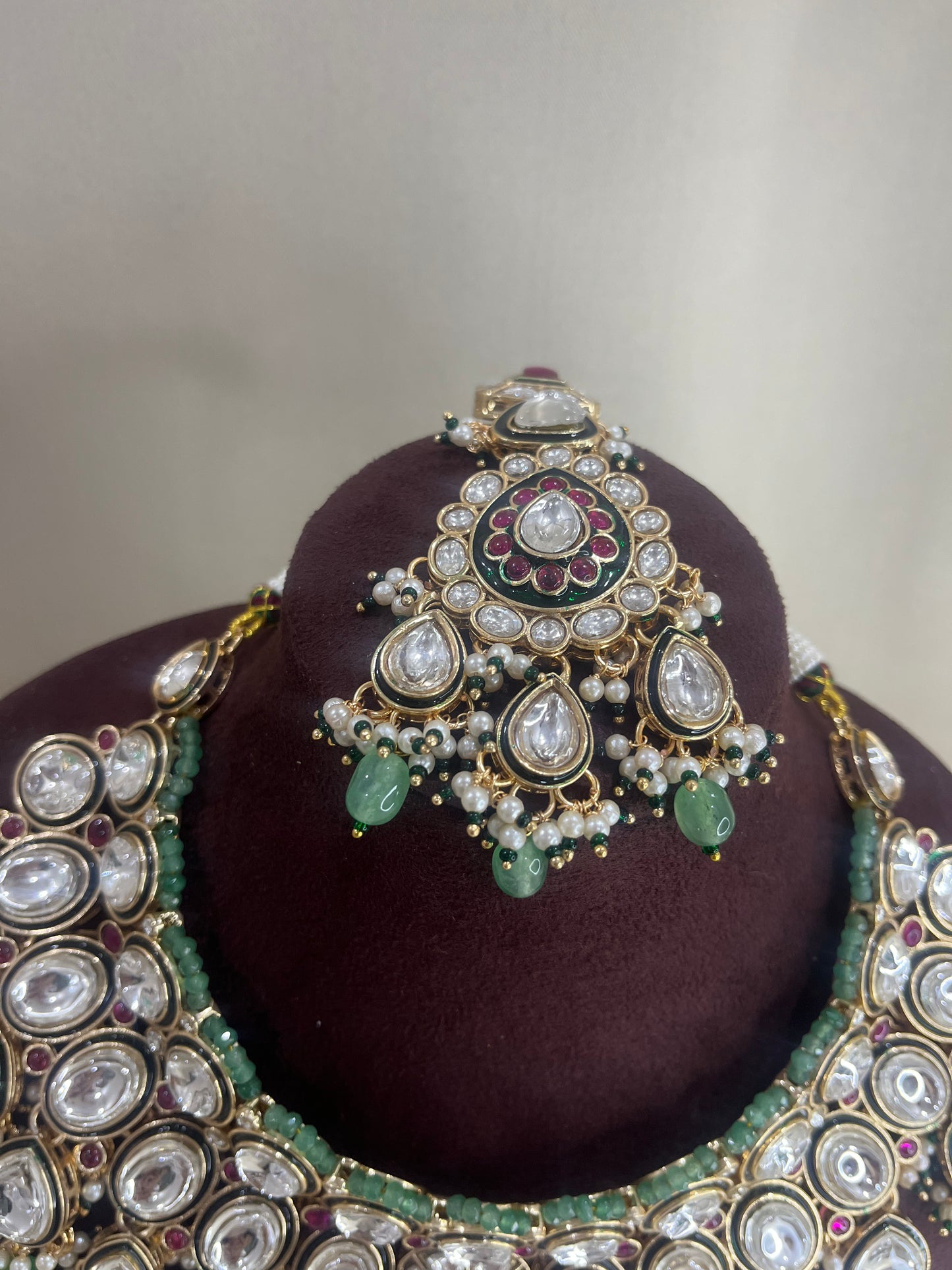 Full Bridal Moissanite Kundan Set With Tika - Mint Ruby