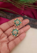 Kundan Stud Earrings Gold Plated | Sonaaz