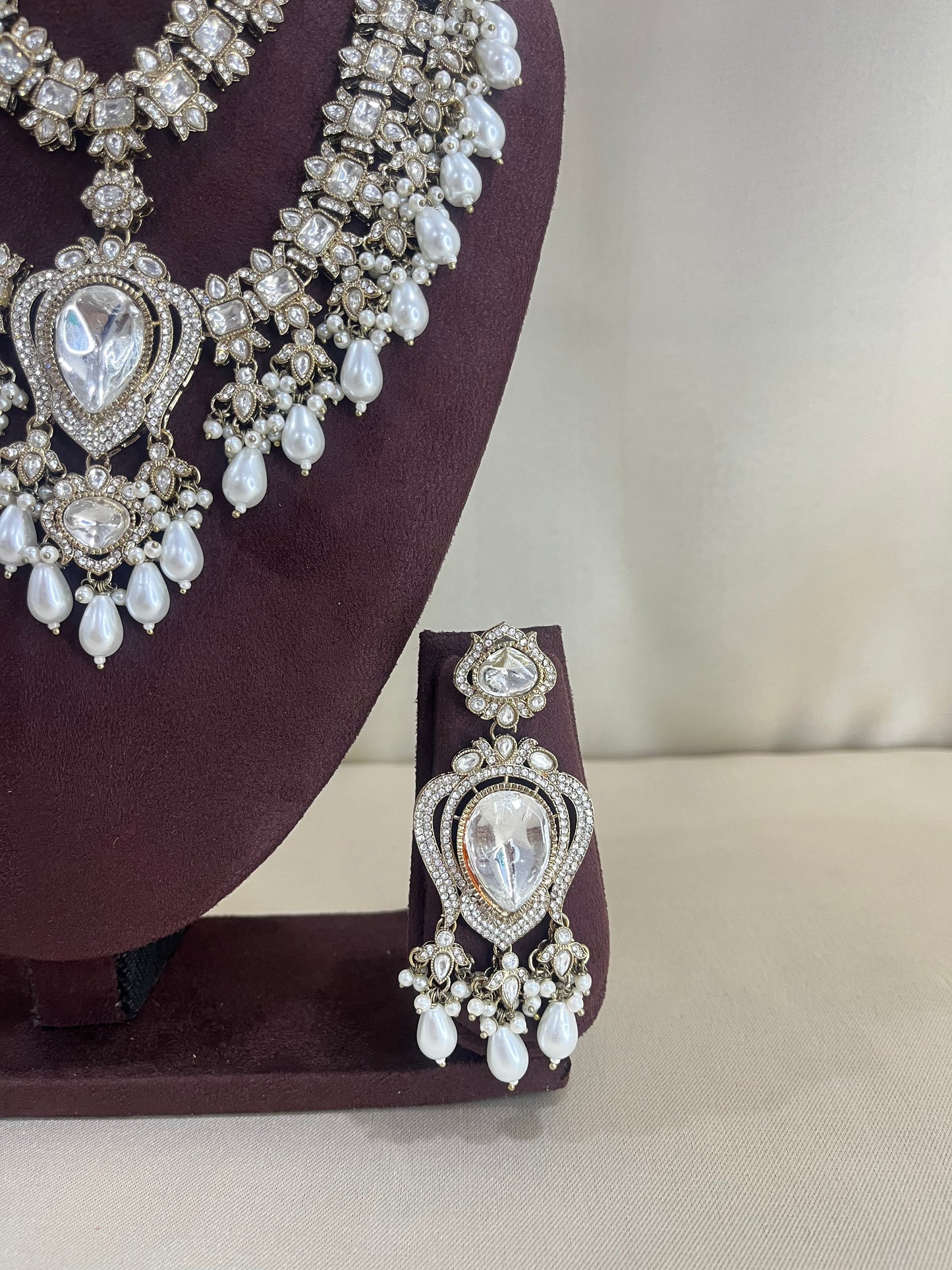 Double Layered AD Necklace Set - Pearl