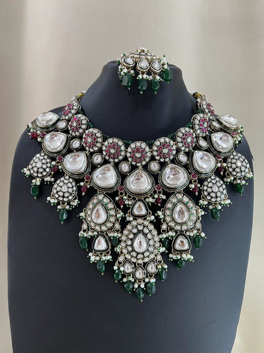 Full Bridal Moissanite Kundan Set With Tika - Ruby Green