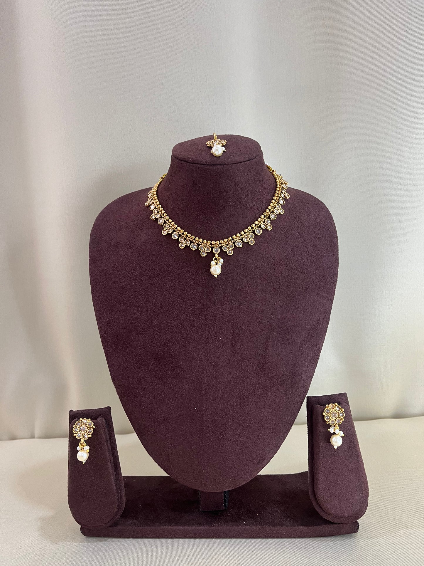 Heritage Delicate Necklace With Tika