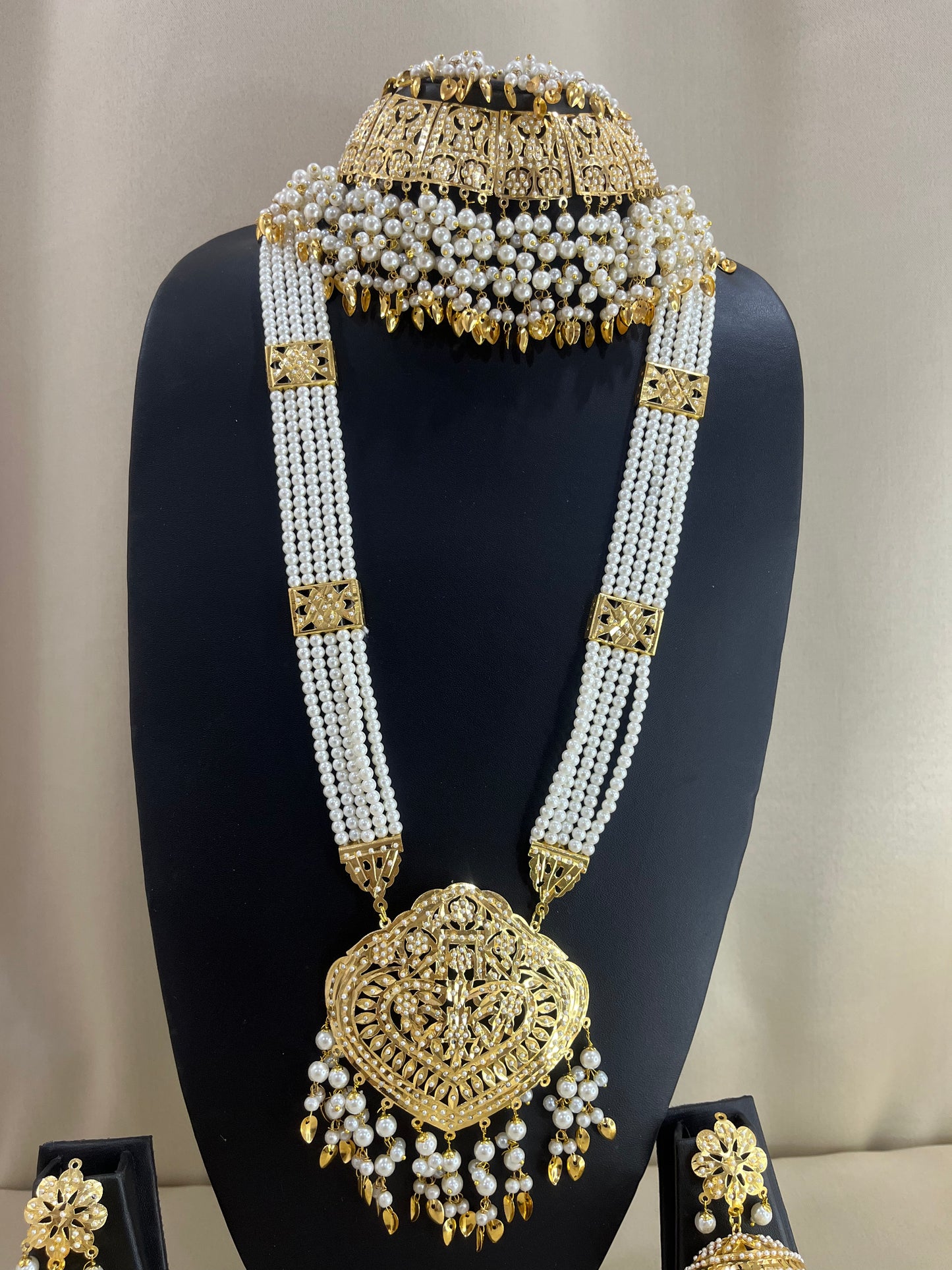Jadau Kundan Nizami Bridal Combo Necklace Set - Pearl Gold