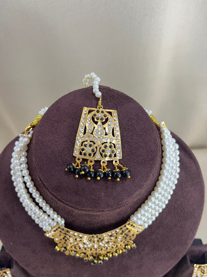 Jadau Nizami Necklace Set - Black