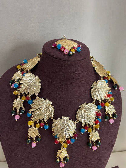 Heritage Light Weight Lotus Neckalce Set - Multi