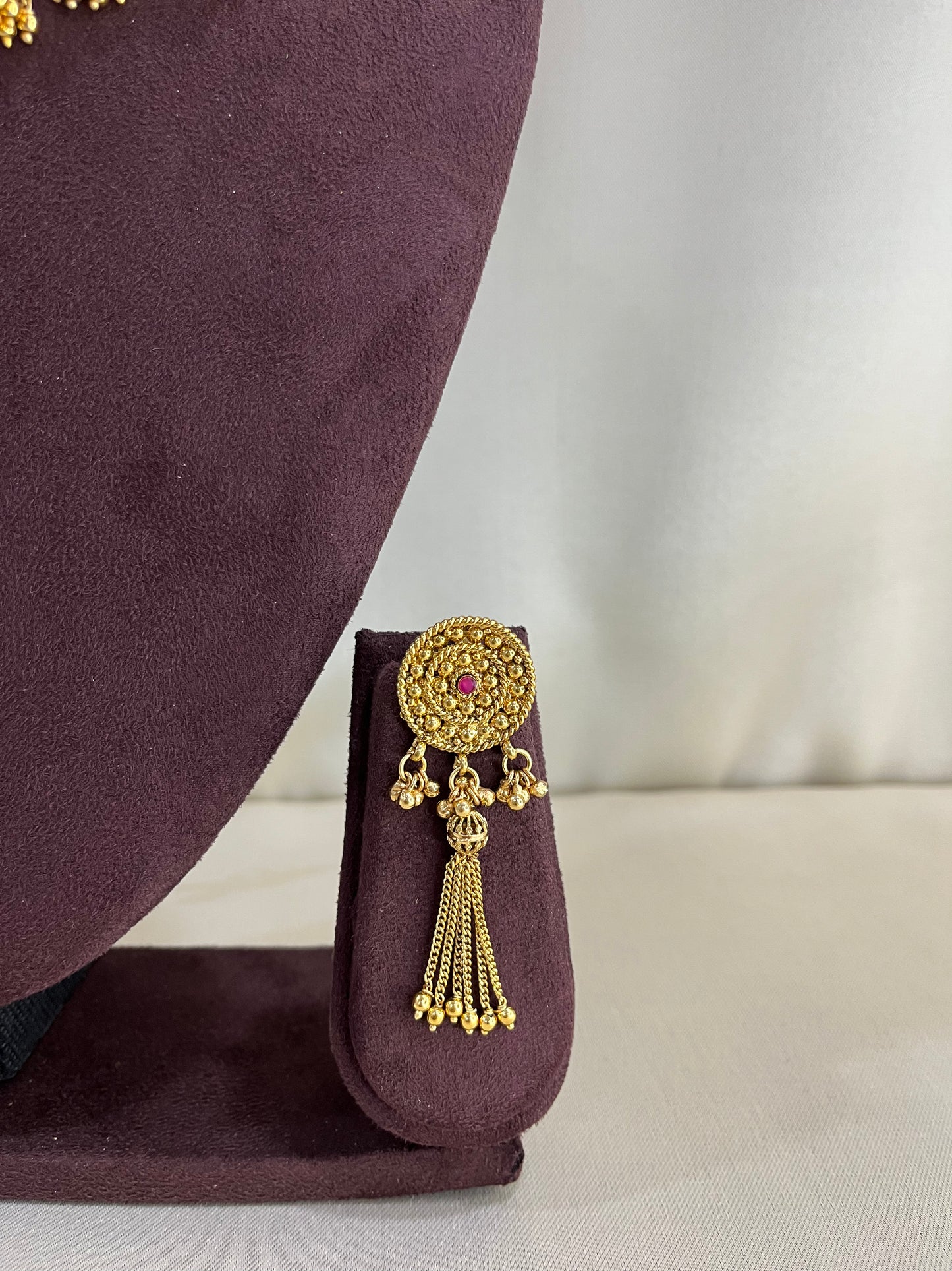 Heritage Rajwadi Chained Choker Set - Ruby