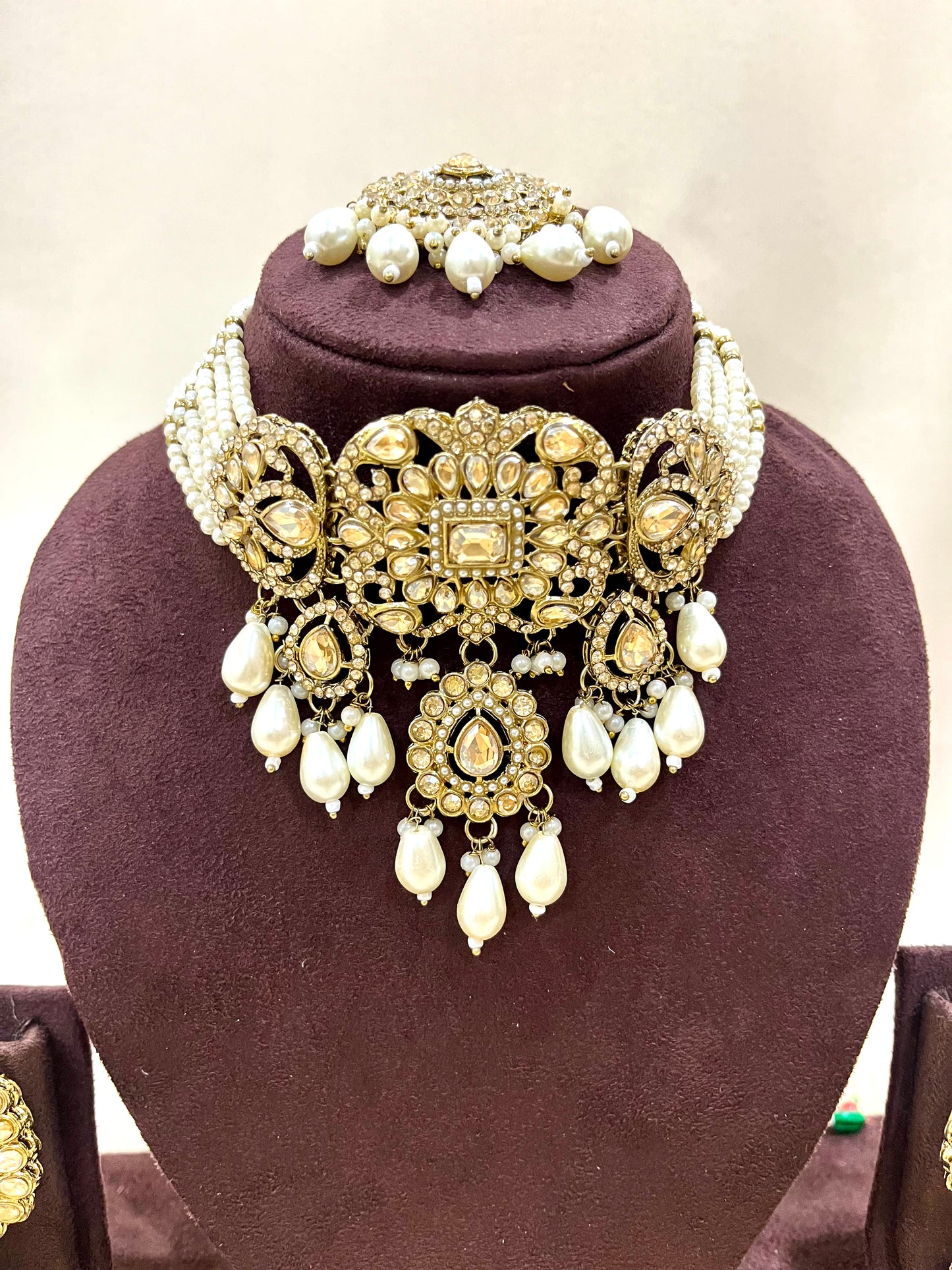 AD Necklace Set With Chain Earings - Pearl