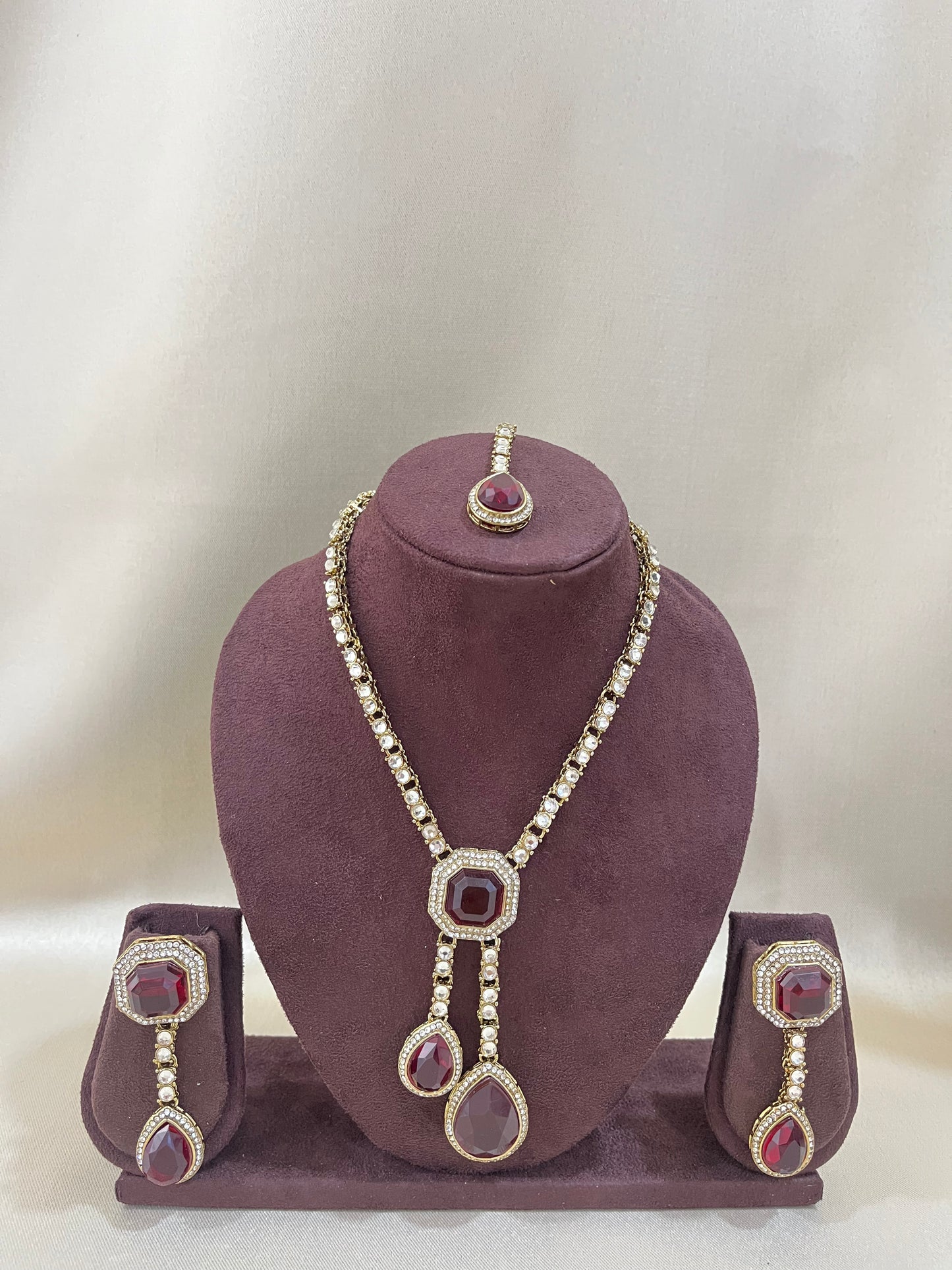 Delicate Kundan Necklace Set - Ruby Red