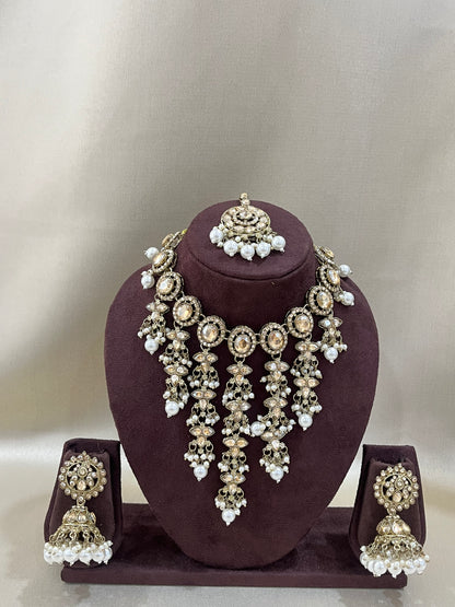 Kundan Necklace V Neck Set - Pearl White