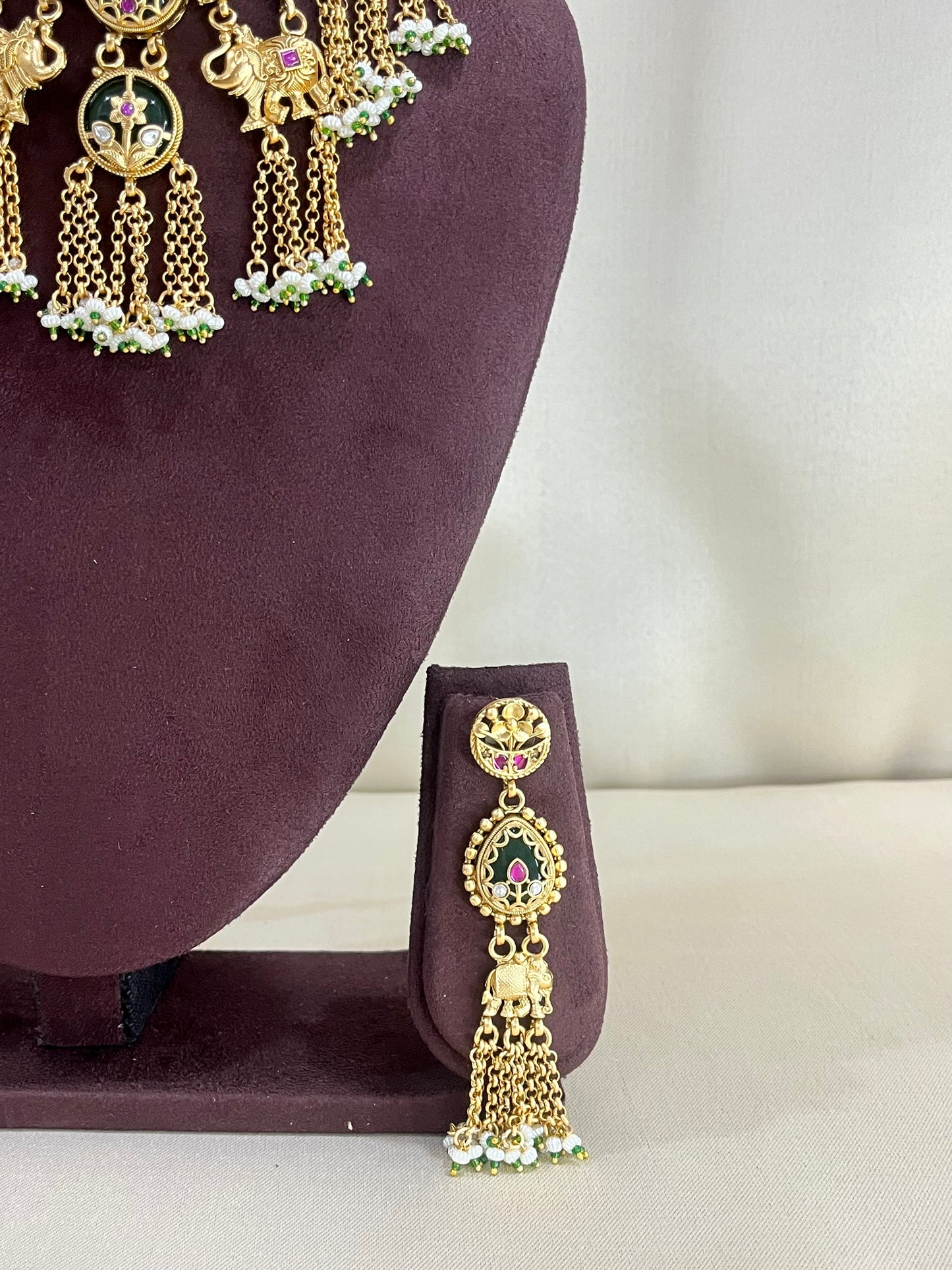 Heritage Chain Necklace Set - Green & Ruby