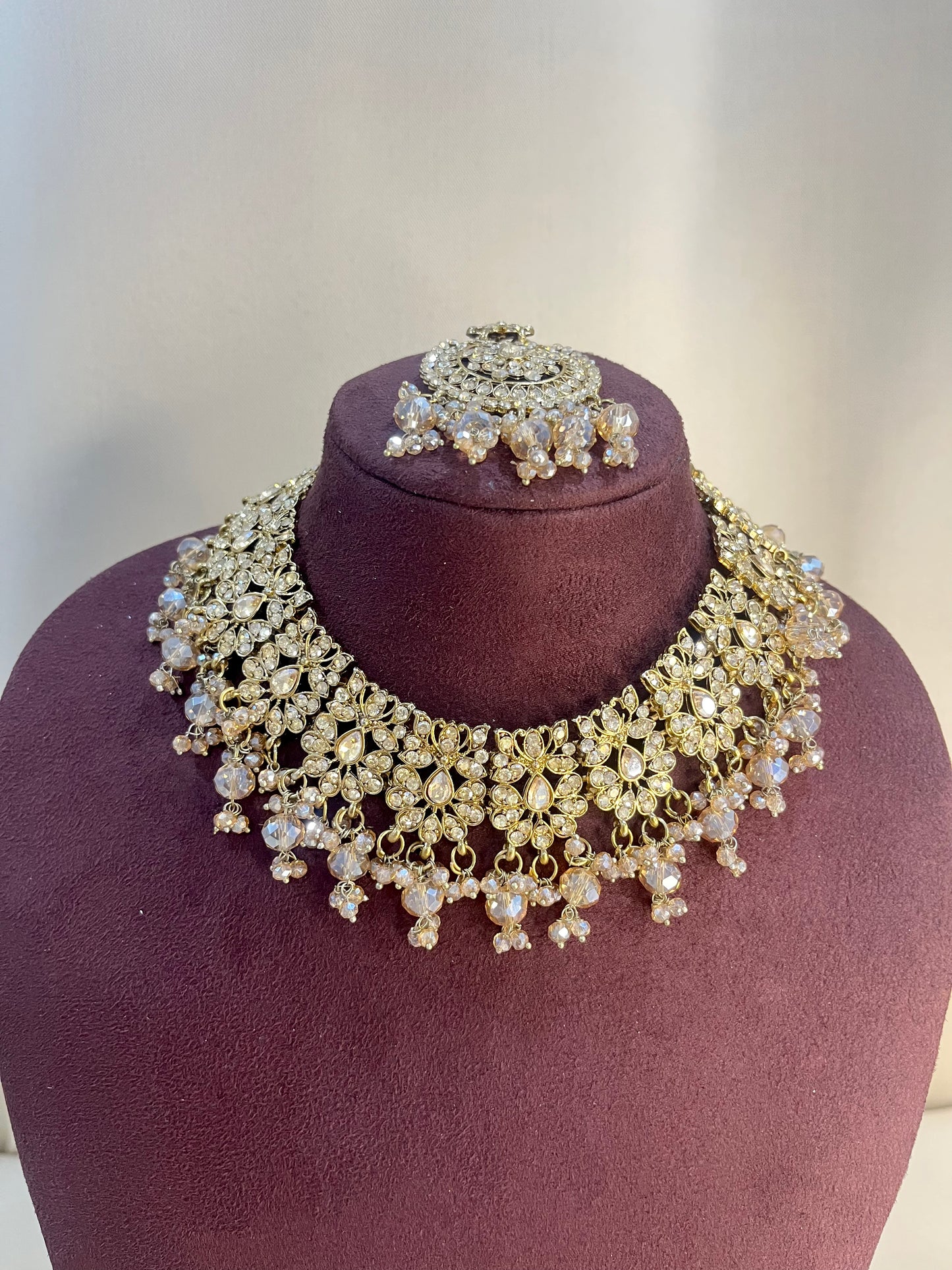 Reverse AD Kundan Choker Set With Pasa - Gold