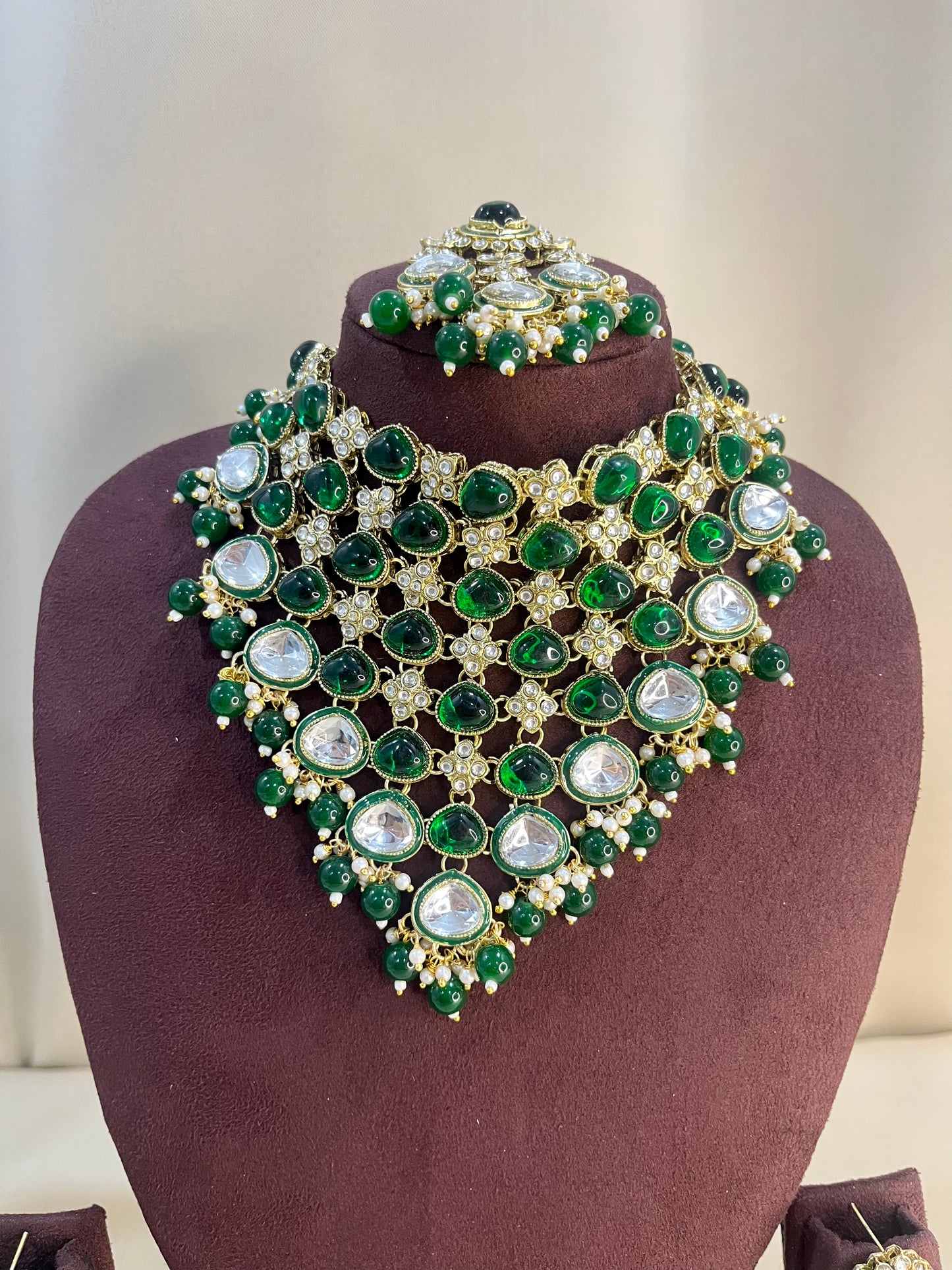 Moissanite Kundan V Neck Necklace Set - Emerald Green