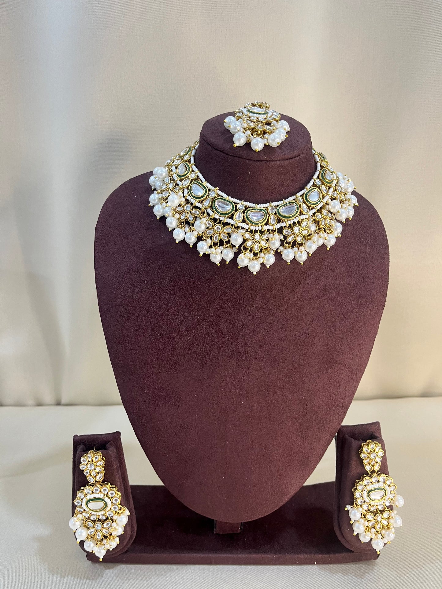 Moissanite Kundan Necklace Set - Pearl & Kundan