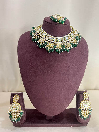 Moissanite Kundan Necklace Set - Emerald & Kundan