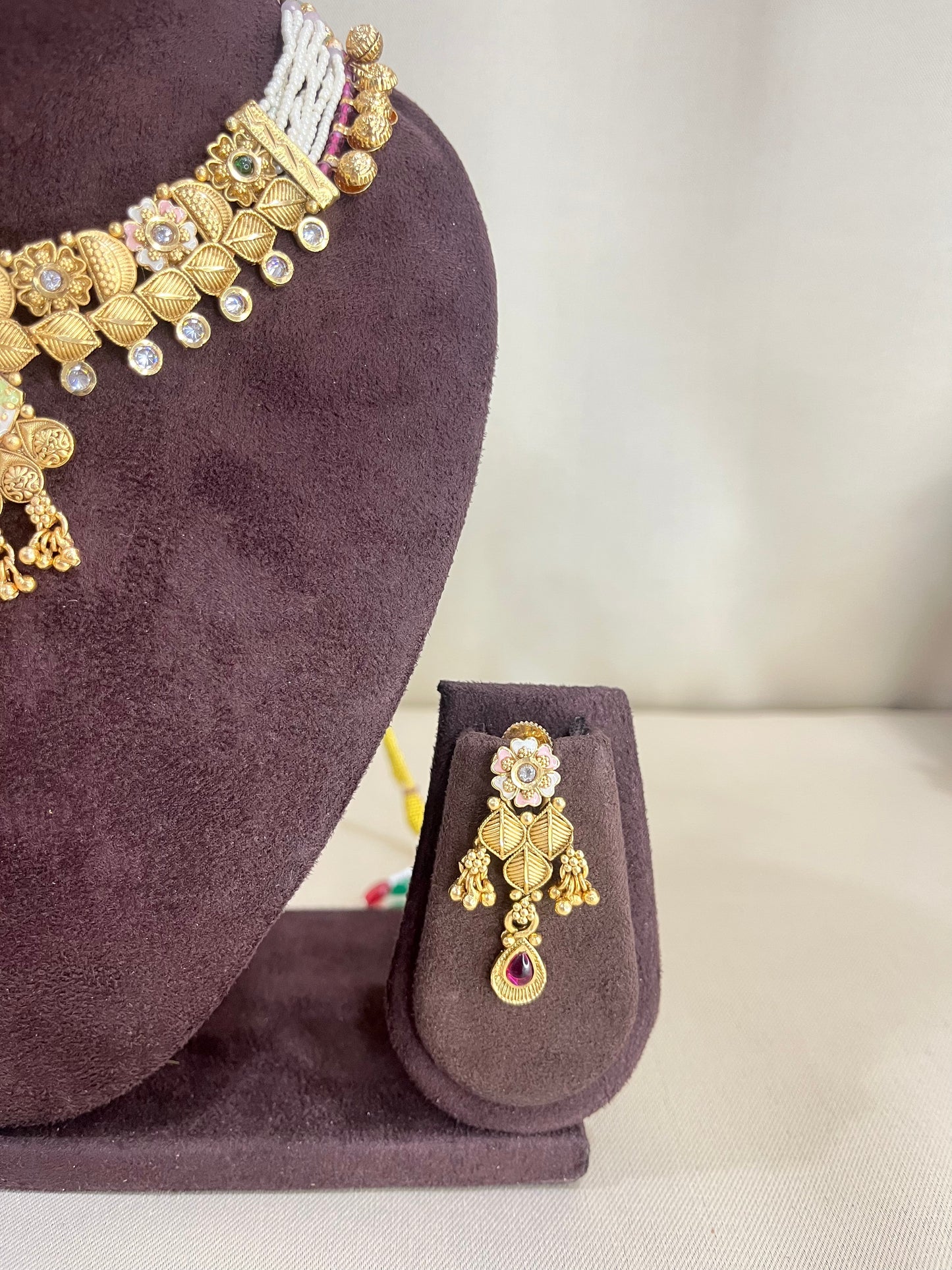 Rajwadi Heritage Necklace Set - Gold