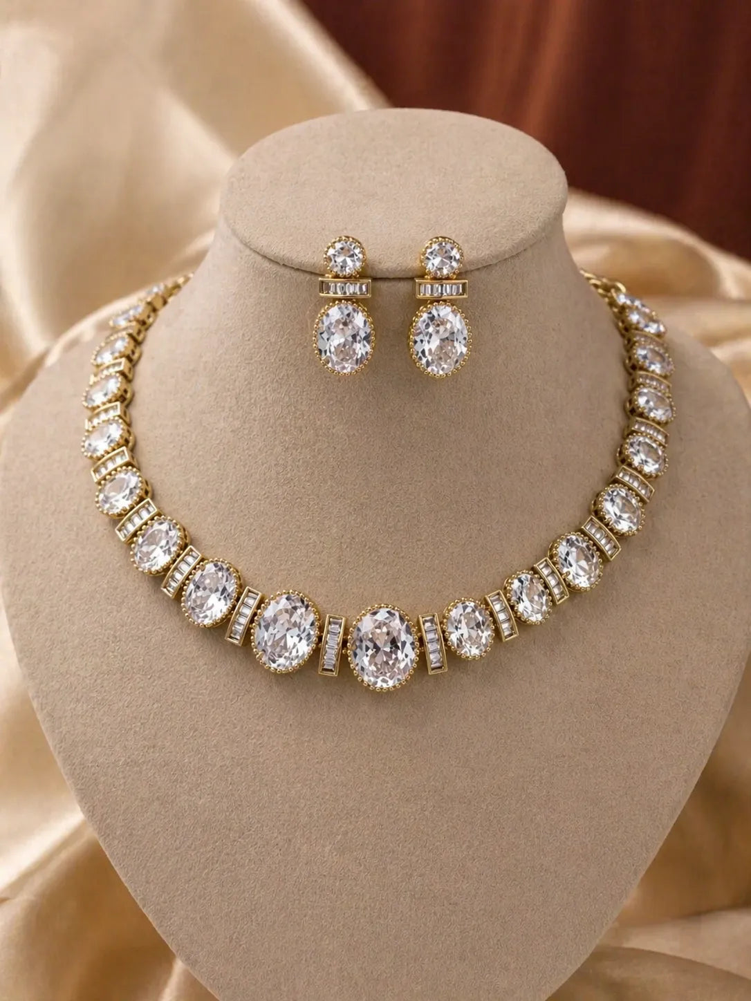 American diamond necklace with earrings